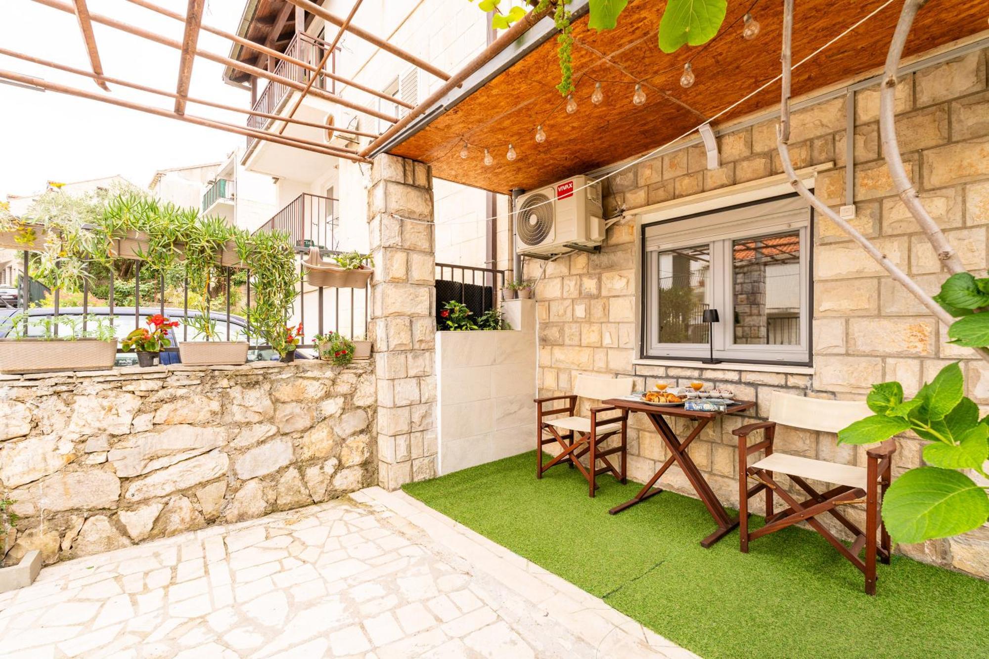 Lapad Sunshine Apartment Дубровник Экстерьер фото