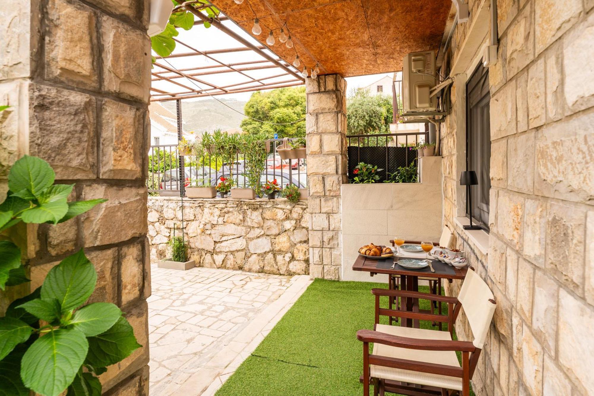 Lapad Sunshine Apartment Дубровник Экстерьер фото